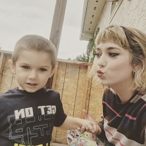 Meet your Posher, Sara